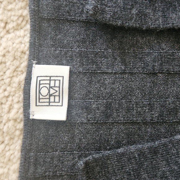 Toteme Ribbed Long Sleeve Sweater - Picture 2 of 3